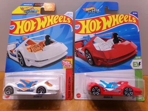 CLÁSICO HOT WHEELS VARIANTES DE LA DEORA III VERSIÓN BLANCA Y ROJA OFERTA COMBINADA - Imagen 1 de 9