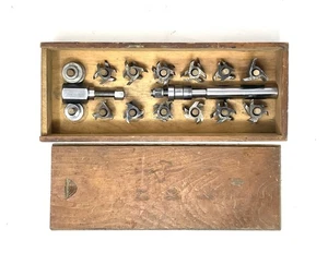 Utensile e punte per taglierina Shaper vintage con scatola in legno - Foto 1 di 5