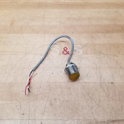 Omron TL-X10E2  Proximity Sensor - USED - Image 1 of 4