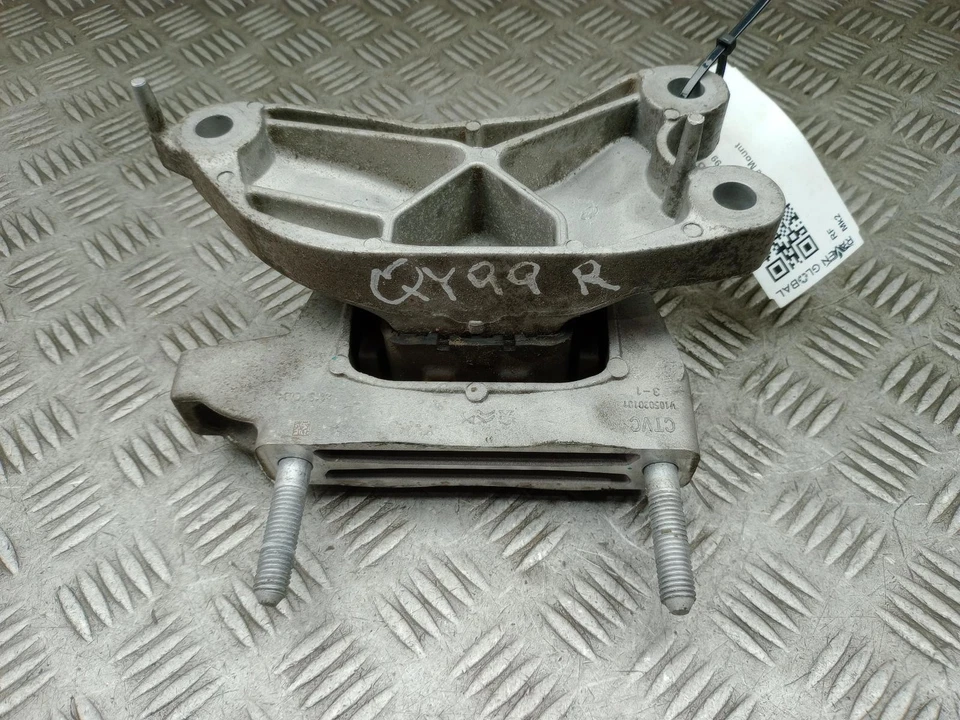 PEUGEOT 208 ENGINE MOUNT RIGHT EV 9826533880 MK2 P21E 2020 - 2024 - Image 1 of 4