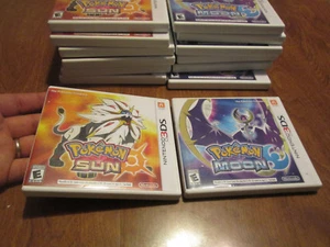 POKEMON MOON & SUN Nintendo 3DS SET COMPLETE WORKS PERFECTLY 2 GAMES AUTHENTIC - Picture 1 of 4