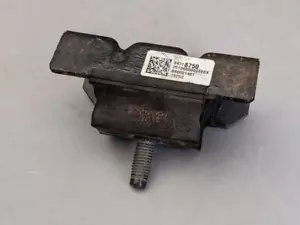 OEM 2021-2024 GMC Chevrolet GM Cadillac Transmission Mount 84718750 85154278 - Picture 1 of 9