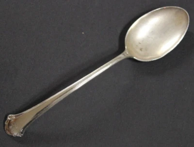 Towle Chippendale 6 1/8" Teaspoon "L" Mono (1937) ~25g - Image 1 of 4