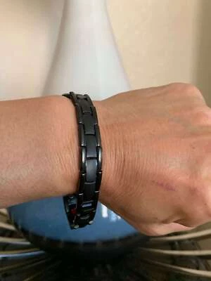 Titanium Magnetic Bracelet Men Women Restore Balance Energy Power Calm Joy Chi - Image 1 of 4