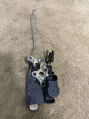 Atuador de porta dianteira esquerda fabricante de equipamento original 2000 Chevrolet Express 1500 driver - Imagem 1 de 3