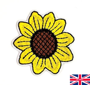 Sew Iron On 50mm Sunflower Patch Sun Yellow Embroidered Patches Flower Badge UK - Picture 1 of 4