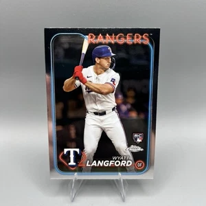 2024 Topps Chrome - #122 Wyatt Langford (RC) Texas Rangers  - Picture 1 of 2