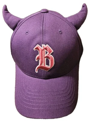 Boné de beisebol ajustável Babymonster K-Pop gotejamento chifres roxos novo com etiquetas feito na Coréia  - Imagem 1 de 4
