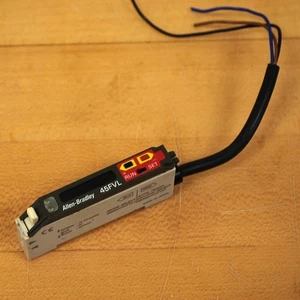 Allen Bradley 45FVL-5LHE-A2, Series A, Fiber Optic Photo Switch Sensor - USED - Picture 1 of 5