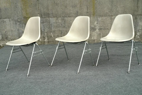 Mid Century Authentic Herman Miller Eames DSS Fiberglass Shell Chairs Parchment Cover