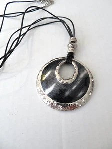 CHICOS PENDANT NECKLACE 32-36" - Picture 1 of 2