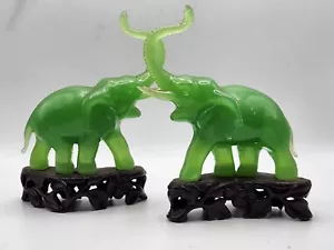 Set 2 Vintage 1960s Faux Jade Lucky Elephant Figures Plastic Made In Hong Kong - Picture 1 of 19