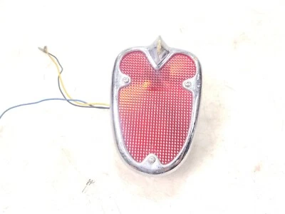 Luz de freno trasera clásica Yamaha V Star XVS1100 luz trasera luz trasera CUBIERTA CROMADA Foto 1 de 4