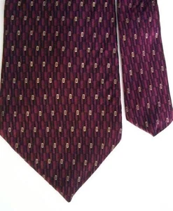 Jones New York Men's Silk Geometric Neck Tie Red Classic 3 7/8" x 59" - Picture 1 of 2