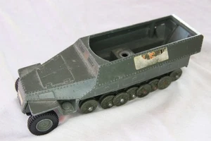 Vintage DINKY TOYS German WW2 Tank Destroyer - Picture 1 of 2