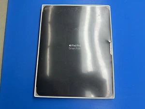 Apple Smart Folio Case iPad Pro 12,9" 3a generazione MRXD2ZM/A - grigio antracite - con scatola - Foto 1 di 4