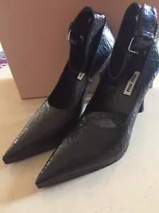 NIB Miu Miu Prada Women's Calzature Cracle Classic Pumps Black 39 Italy $730 - Picture 1 of 11