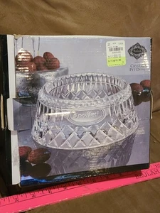 Crystal Glass “Spoiled” Pet Water Bowl - Picture 1 of 5