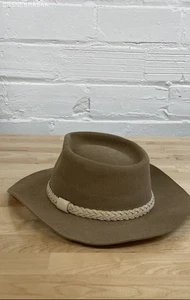 Jackeroo Australian Outback Collection Bush Hat Bushie Pure Felt Fur - Size 7.25 - Picture 1 of 7