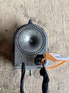 FORD ECOSPORT MK1 ALARM HORN SIREN BEEP 1.0L PETROL MANUAL (2014-17) DN1T19G229 - Picture 1 of 12