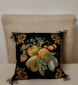 Vintage handgenähter NADELSPITZEN GOBELIN bestickt 100% Wolle schwarz  - Bild 1 von 10