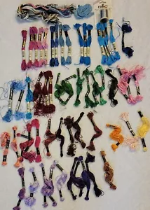 Mixed Lot 57 Hanks DMC Embroidery Thread Various Colors + 57 Bobbins + 1 Spool - Picture 1 of 10