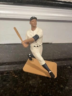 Estatua de Hartland 1990 - Lou Gehrig - con caja Foto 1 de 3