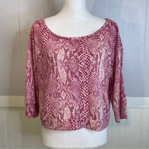 Vintage 90s Y2K pink cream snakeskin Cute Top - Picture 1 of 8