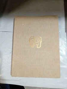 La Sculpture Yougoslave D'aujourd'hui Texte de Miodrag Kolaric Hardcover,... - Picture 1 of 15