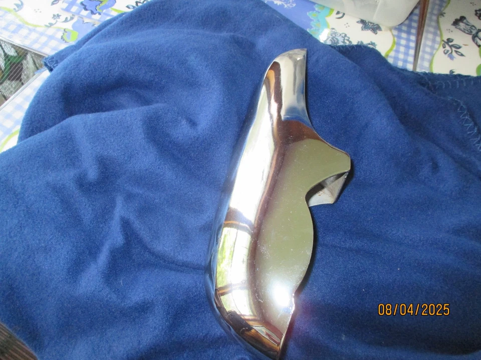 捷豹 XK140 Bumper Overrider r.r. — 第 1/1 张图片