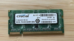 Crucial 1Gb 200-PIN DDR2 SODIMM 128Mx64 PC2-5300 CT12864AC667.M8FJ28 Laptop RAM - Picture 1 of 1