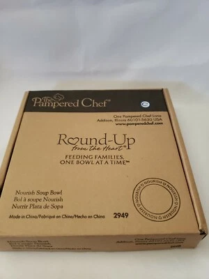 Pampered Chef Round Up From the Heart "Nourish" Bowl #2949 New in Box Made 2014  - Image 1 of 4