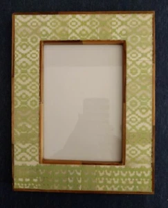 Two’s Company ~ IKAT PHOTO FRAME ~ 9⅝" x 7⅝ ~ Light Green and Cream ~ Wood Back - Picture 1 of 10