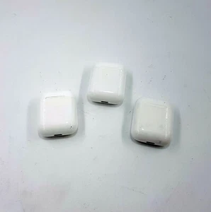 3 pcs Original Apple A1602 Lightning Charging Case for Airpods 1st & 2nd Gen - Picture 1 of 3