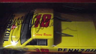 Racing Champions-NASCAR-1:24 Truck-Penzoil #18 Johnny Benson-AUTOGRAPHED-1997 - Image 1 of 3