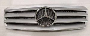 1997 1998 1999 2000 01 02 03 para Mercedes CLK320 CLK430 W208 parrilla deportiva plateada - Imagen 1 de 4