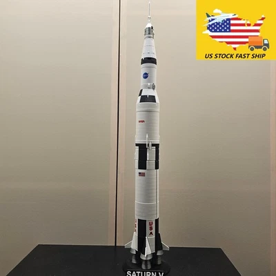 Cohete de transporte Saturn V escala 1:200 EE. UU. NASA modelo construido en 3D pintado Foto 1 de 4