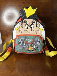 Disney Parks Loungefly Queen Of Hearts Mini Backpack New Villains Alice Wonderla - Picture 1 of 8