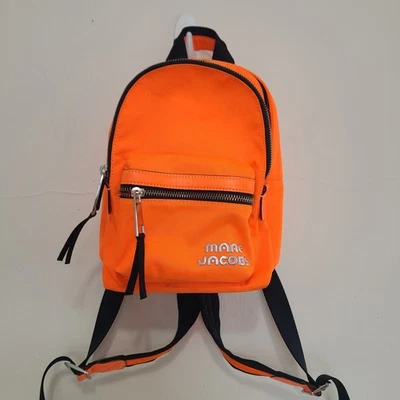 Mochila pequeña de nailon Marc Jacobs Mini Trek Pack naranja  Foto 1 de 4