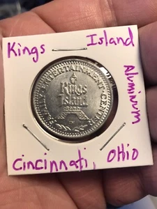Ficha del Centro de Entretenimiento Familiar Kings Island - Cincinnati, Ohio - Imagen 1 de 3