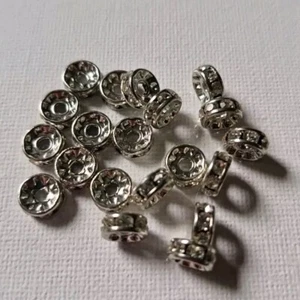 VINTAGE Spacer Bead 9mm Rondelle GLASS Rhodium PLATE x 20 Pieces JEWELLERY CRAFT - Picture 1 of 1