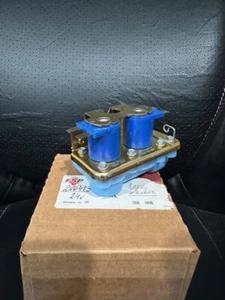 Brand New OEM Whirlpool Water Inlet Valve P/N WP206413 (206413), 24V - Picture 1 of 3