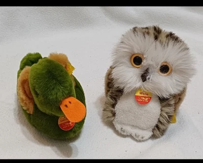 Steiff Eule Wittie weiß-beige 12 cm und Steiff Ente Cosy Piccy grün 15 cm - Bild 1 von 4