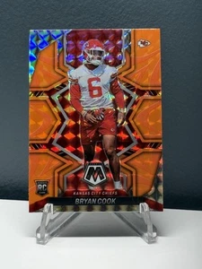 2022 Panini Mosaic Mosaic Reactive Orange #397 Bryan Cook RC Kansas City Chiefs - Bild 1 von 2