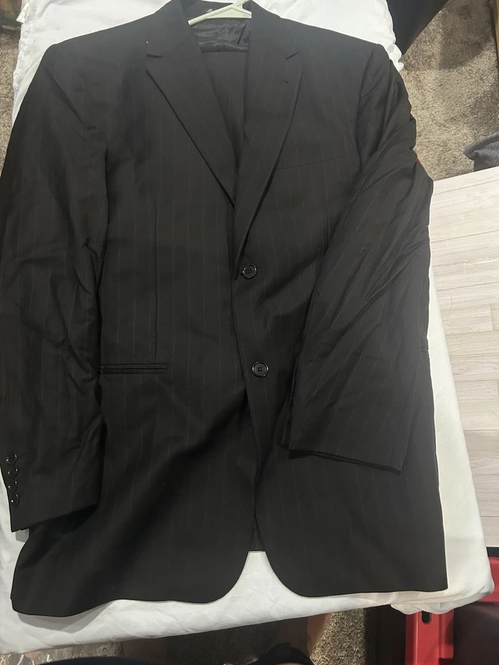 Traje Chaqueta y Pantalón Enzo Negro Rayado Alterado a 5’8 Hombre Talla 54R Ver Fotos Foto 1 de 4