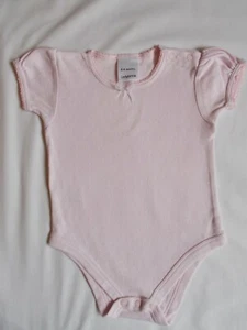 Ladybird Pink Bodysuit T-Shirt 6 -9 Months Cotton Bows T Shirt up to 74cm 21lbs - Picture 1 of 3