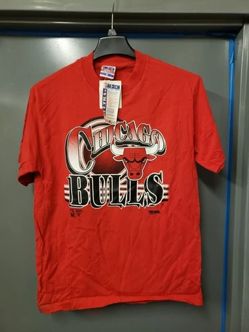 Chicago Bulls T-Shirt Men's Medium Cotton Trench Ultra New Old Stock Cover