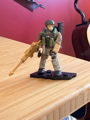 END OF YEAR Clearance RARE CALL OF DUTY Mega Construx Figure Hovercraft - Image 1 of 4