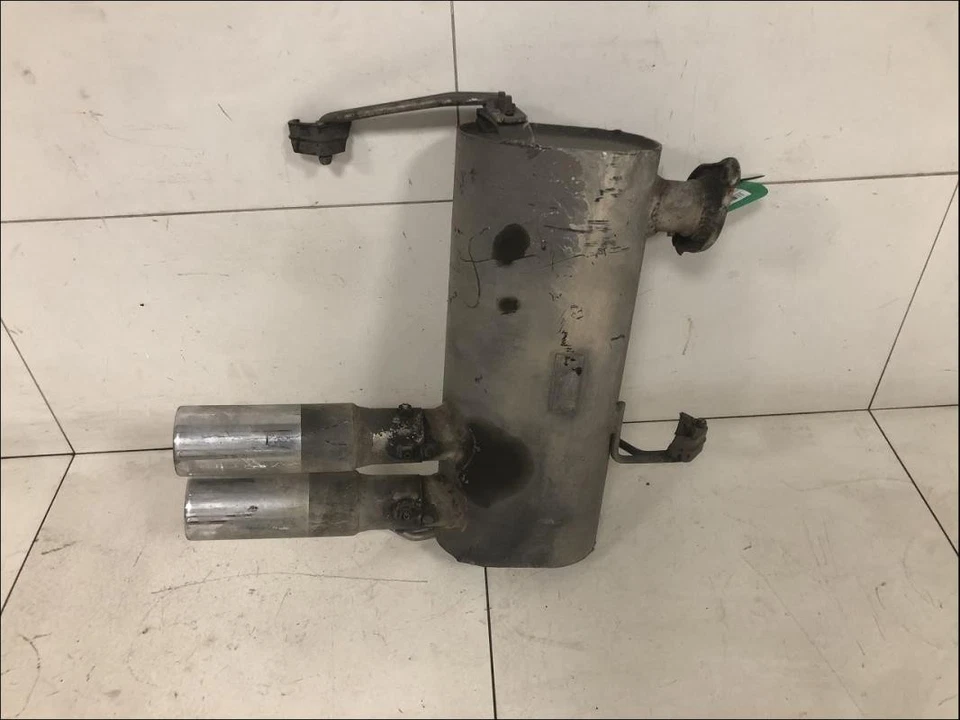 Silencieux arriere (echappement) BMW SERIE 3 E90 PHASE 1 - Photo 1/2