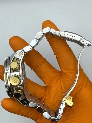 Pulsera Invicta para hombre Bolt Reserve cronógrafo de dos tonos esfera champán sin usar Foto 1 de 4